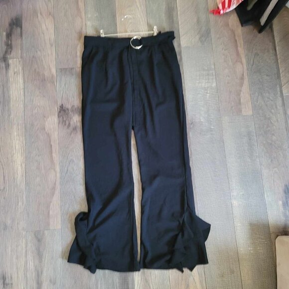 2 Xtremz Dress pants with ruffle pant cuffs and metal ring belt - Picture 3 of 11